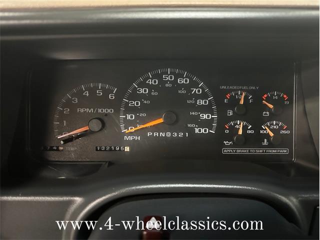 1997 Chevrolet Suburban (CC-1664623) for sale in Holland , Michigan