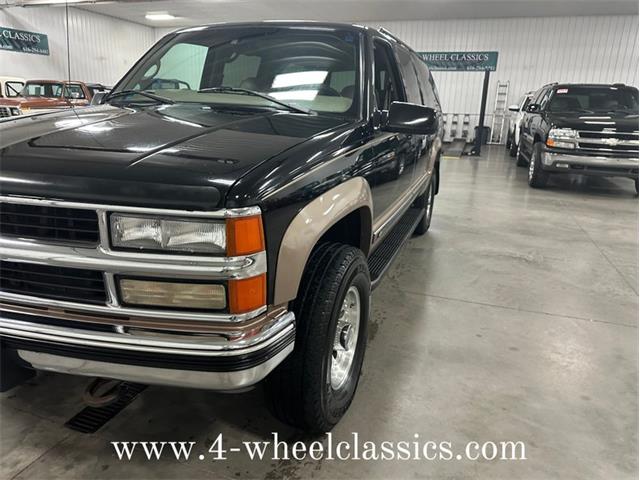 1997 Chevrolet Suburban (CC-1664623) for sale in Holland , Michigan