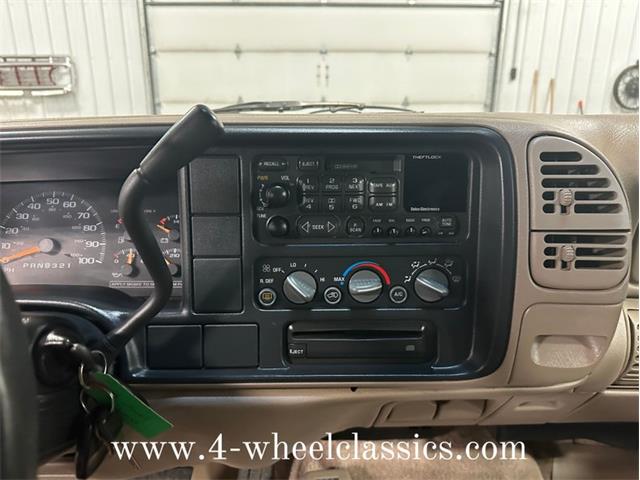 1997 Chevrolet Suburban (CC-1664623) for sale in Holland , Michigan