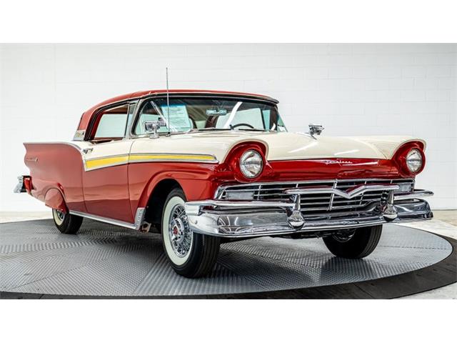 1957 Ford Fairlane 500 (CC-1669119) for sale in Ventura, California