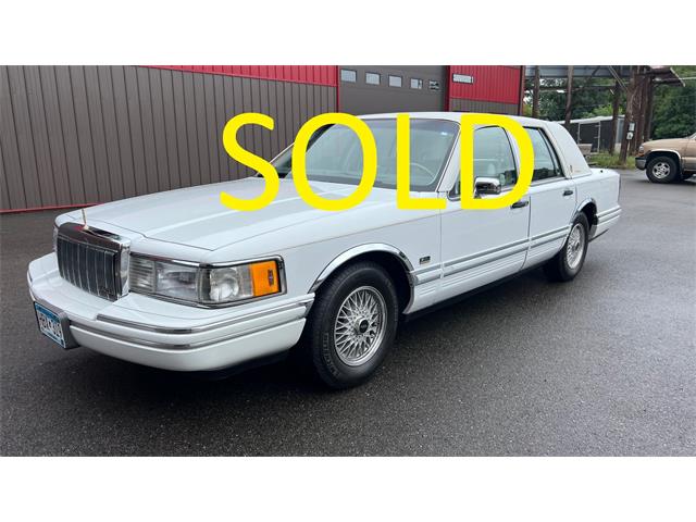 1992 Lincoln Town Car (CC-1669214) for sale in Annandale, Minnesota