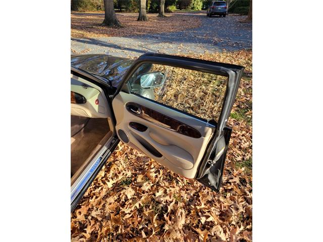 2000 Jaguar XJ (CC-1669446) for sale in Easton, Maryland