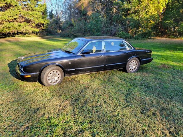 2000 Jaguar XJ (CC-1669446) for sale in Easton, Maryland