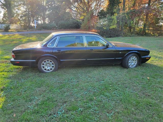 2000 Jaguar XJ (CC-1669446) for sale in Easton, Maryland