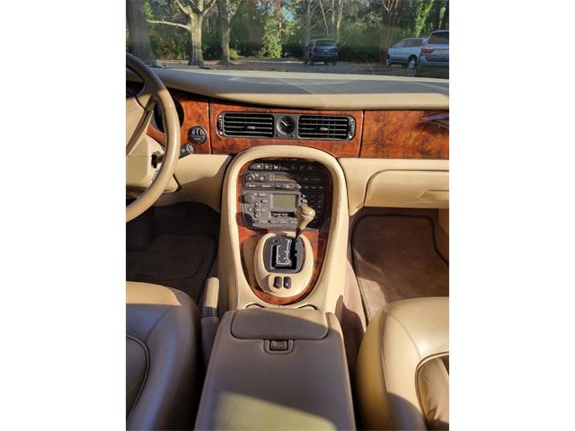 2000 Jaguar XJ (CC-1669446) for sale in Easton, Maryland