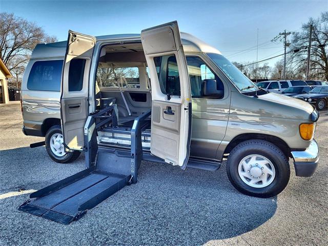 2004 Ford Econoline (CC-1671232) for sale in Ross, Ohio