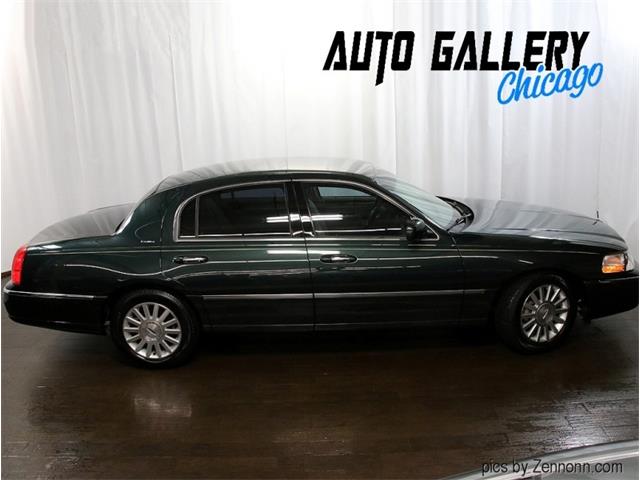 2003 Lincoln Town Car (CC-1670488) for sale in Addison, Illinois