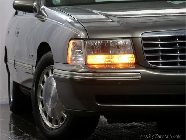 1998 Cadillac DeVille (CC-1678936) for sale in Addison, Illinois