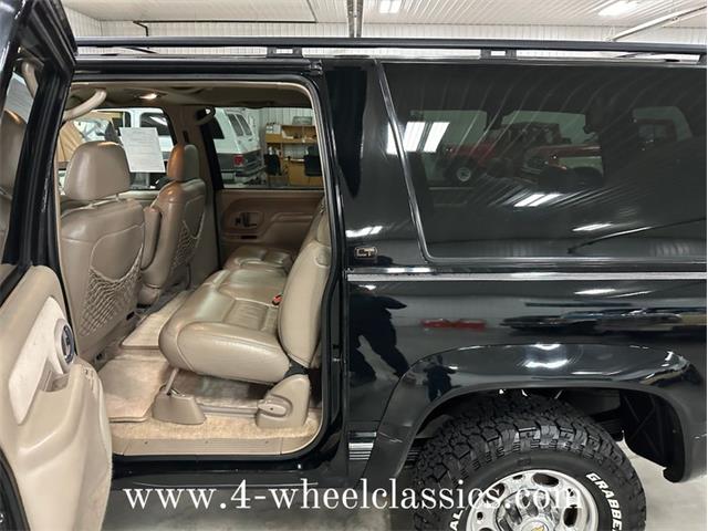 1999 Chevrolet Suburban (CC-1682152) for sale in Holland , Michigan