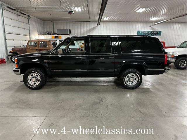 1999 Chevrolet Suburban (CC-1682152) for sale in Holland , Michigan