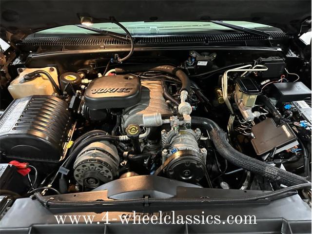 1999 Chevrolet Suburban (CC-1682152) for sale in Holland , Michigan