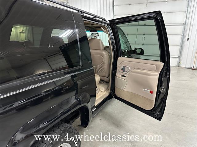 1999 Chevrolet Suburban (CC-1682152) for sale in Holland , Michigan