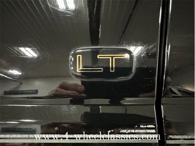 1999 Chevrolet Suburban (CC-1682152) for sale in Holland , Michigan