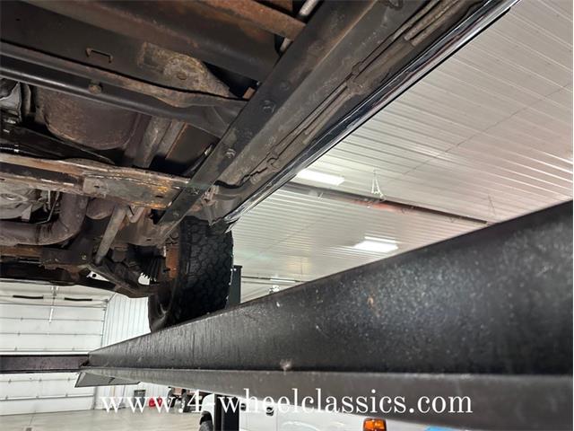1999 Chevrolet Suburban (CC-1682152) for sale in Holland , Michigan