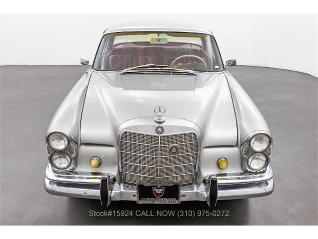 1965 Mercedes-Benz 220 (CC-1682282) for sale in Beverly Hills, California