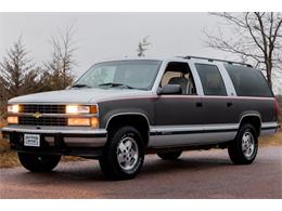 1993 Chevrolet Suburban (CC-1682446) for sale in Sioux Falls, South Dakota