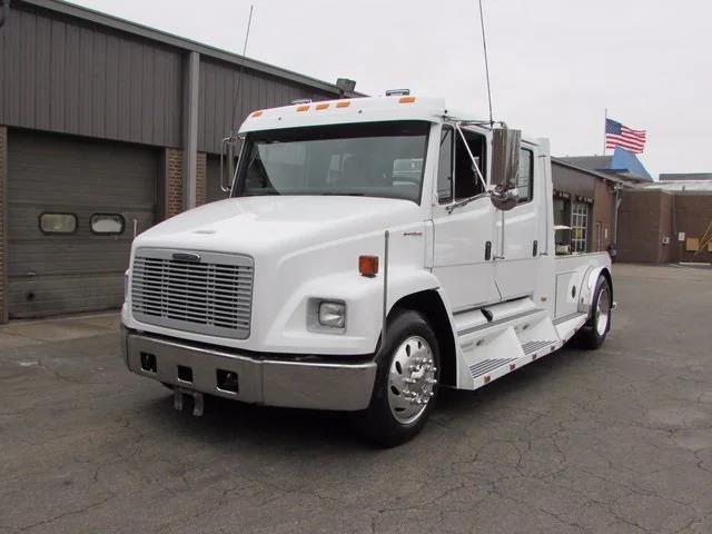 2003 Freightliner Truck (CC-1682608) for sale in Mansfield , Ohio
