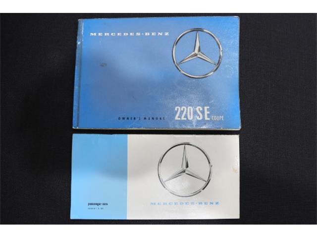 1961 Mercedes-Benz 220 (CC-1682668) for sale in Beverly Hills, California