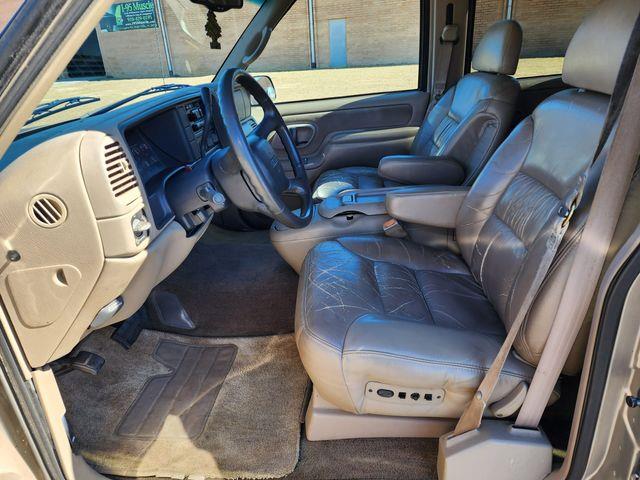 1999 GMC Suburban (CC-1682836) for sale in Hope Mills, North Carolina