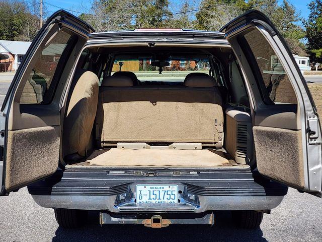 1999 GMC Suburban (CC-1682836) for sale in Hope Mills, North Carolina
