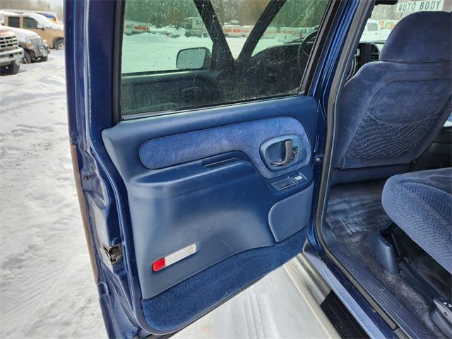 1995 GMC Suburban (CC-1682942) for sale in Lolo, Montana