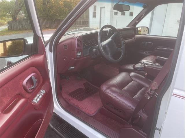 1999 Chevrolet Suburban (CC-1687248) for sale in Greensboro, North Carolina