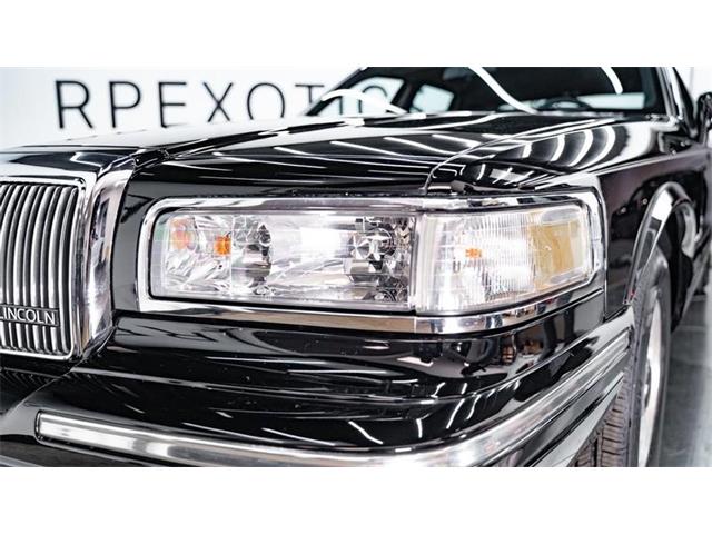 1996 Lincoln Town Car (CC-1688414) for sale in St. Louis, Missouri