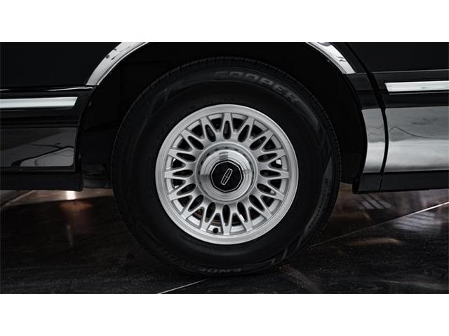 1996 Lincoln Town Car (CC-1688414) for sale in St. Louis, Missouri