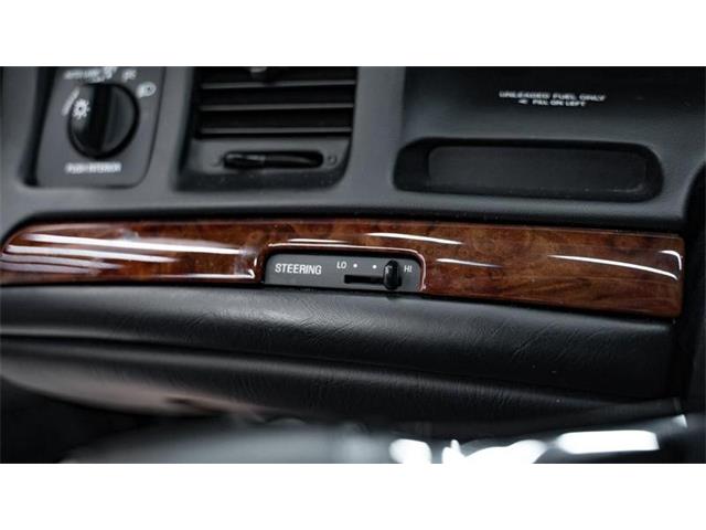 1996 Lincoln Town Car (CC-1688414) for sale in St. Louis, Missouri