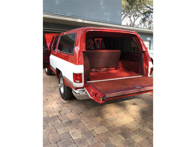 1986 Chevrolet Suburban (CC-1691568) for sale in Mount Dora, Florida