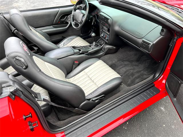 2002 Chevrolet Camaro (CC-1692090) for sale in Paris , Kentucky