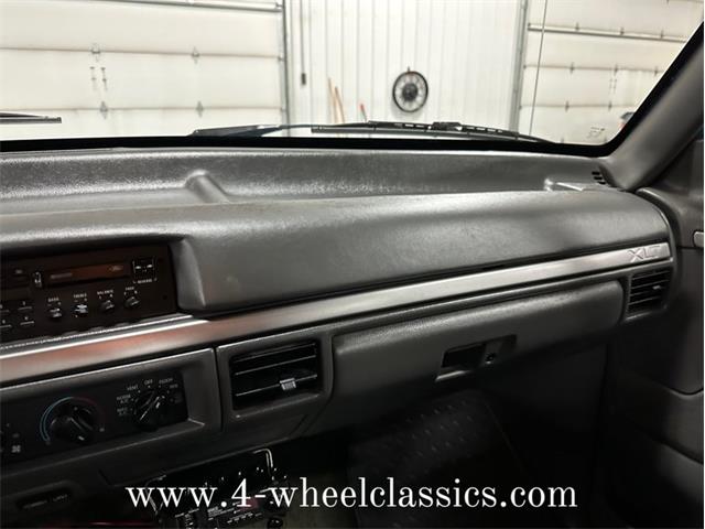 1993 Ford F250 (CC-1693042) for sale in Holland , Michigan