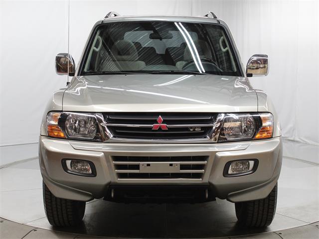 2001 Mitsubishi Montero (CC-1693321) for sale in Christiansburg, Virginia