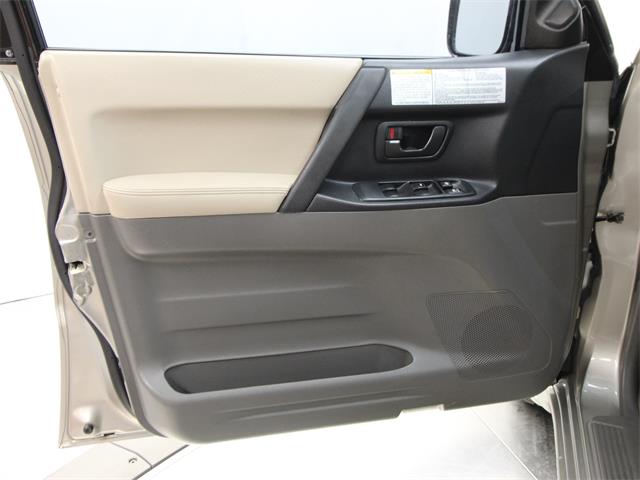 2001 Mitsubishi Montero (CC-1693321) for sale in Christiansburg, Virginia
