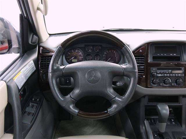 2001 Mitsubishi Montero (CC-1693321) for sale in Christiansburg, Virginia