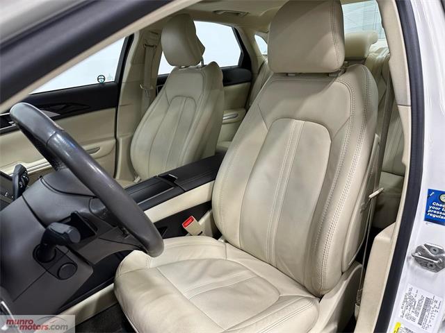 2013 Lincoln MKZ (CC-1694628) for sale in Brantford, Ontario