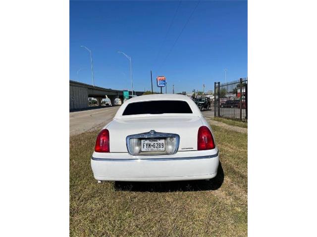 2000 Lincoln Town Car (CC-1694915) for sale in Cadillac, Michigan