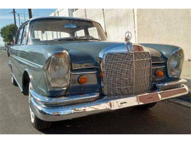 1966 Mercedes-Benz 300SEL (CC-1696342) for sale in Cadillac, Michigan