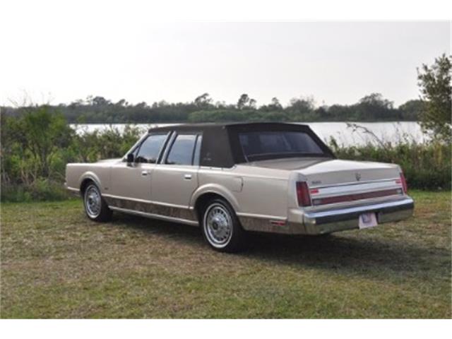 1989 Lincoln Town Car (CC-1696416) for sale in Miami, Florida