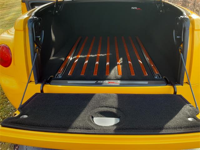 2005 Chevrolet SSR (CC-1696513) for sale in Amsterdam, New York