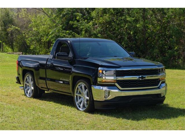 2018 Chevrolet Silverado (CC-1697154) for sale in Cadillac, Michigan