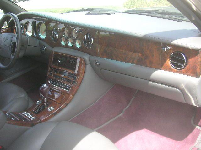 1999 Bentley Arnage (CC-1697219) for sale in Cadillac, Michigan