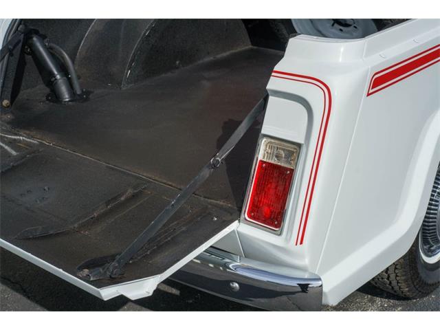 1967 Kaiser Jeepster (CC-1697246) for sale in St. Louis, Missouri