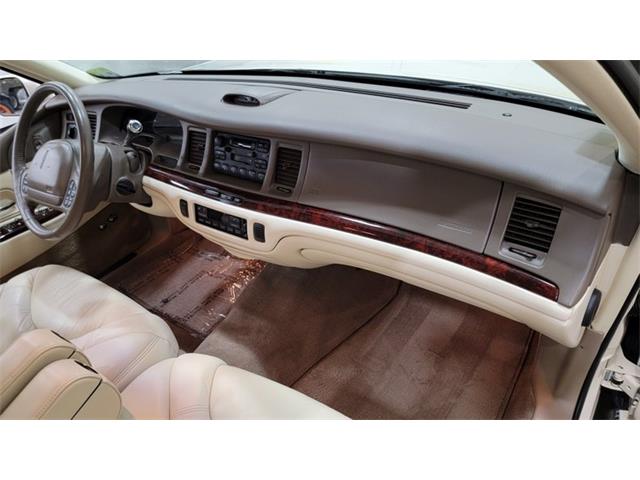 1997 Lincoln Town Car (CC-1699889) for sale in Mankato, Minnesota