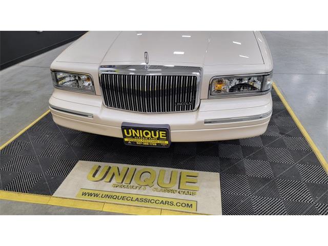 1997 Lincoln Town Car (CC-1699889) for sale in Mankato, Minnesota