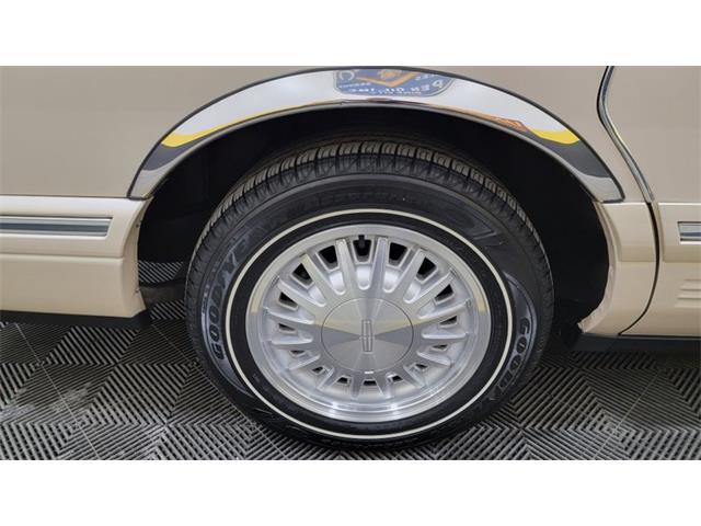1997 Lincoln Town Car (CC-1699889) for sale in Mankato, Minnesota
