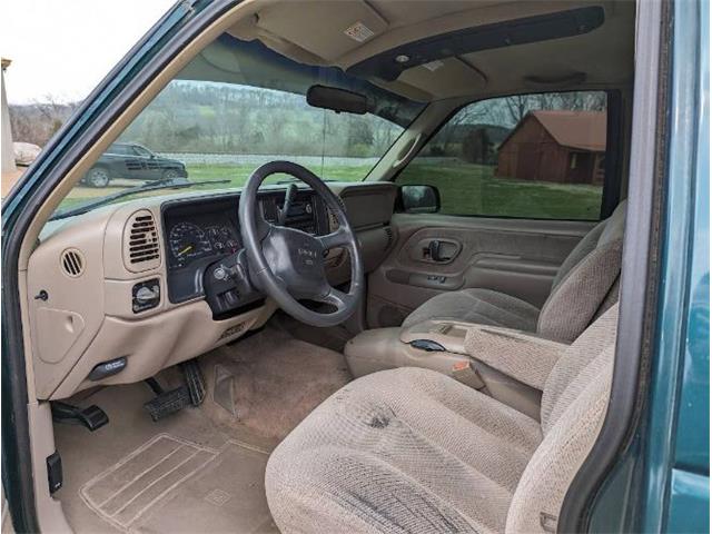 1998 GMC Sierra (CC-1702011) for sale in Cadillac, Michigan