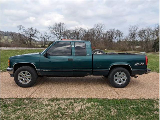 1998 GMC Sierra (CC-1702011) for sale in Cadillac, Michigan