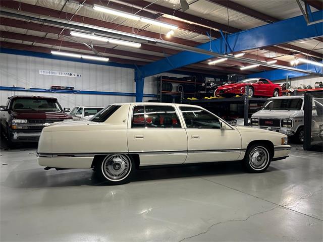 1994 Cadillac Sedan DeVille for Sale | ClassicCars.com | CC-1702751