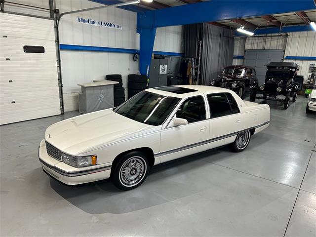 1994 Cadillac Sedan DeVille (CC-1702751) for sale in North Royalton, Ohio